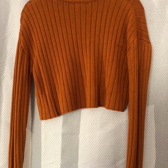 Forever 21 Orange Cropped Sweater - Picture 2 of 2